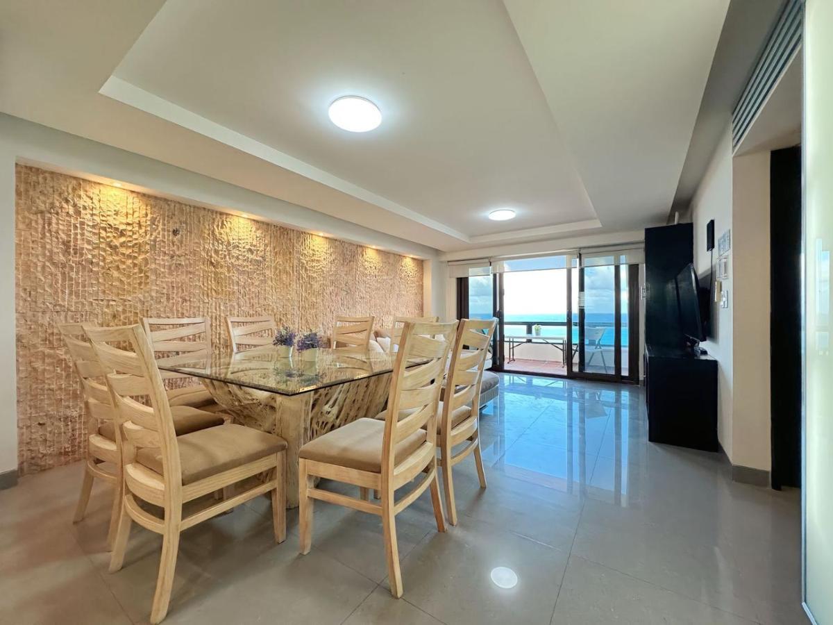 קנקון Amazing Beachfront Apartment מראה חיצוני תמונה